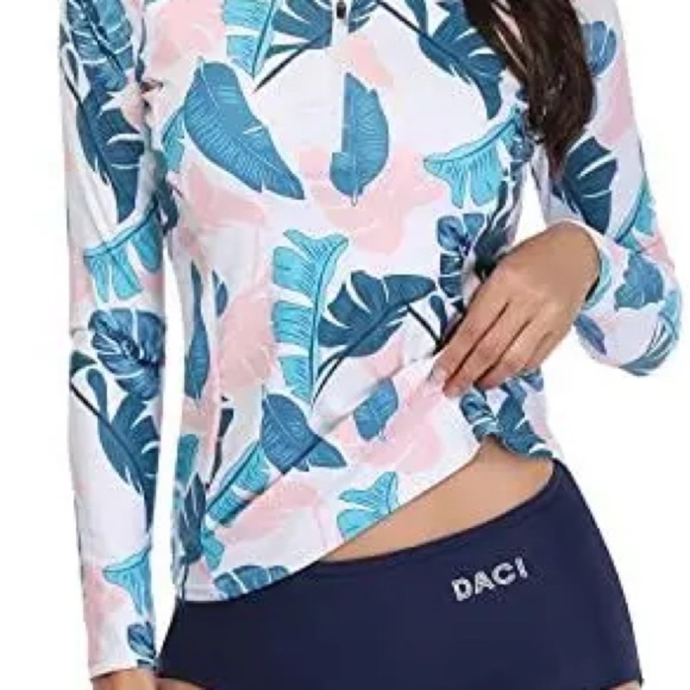 NWT Rash guard Swimsuit 2 Piece